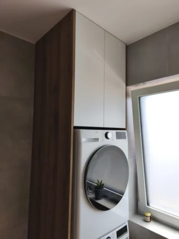 szafka_lazienkowa_biala_mat_drewno15